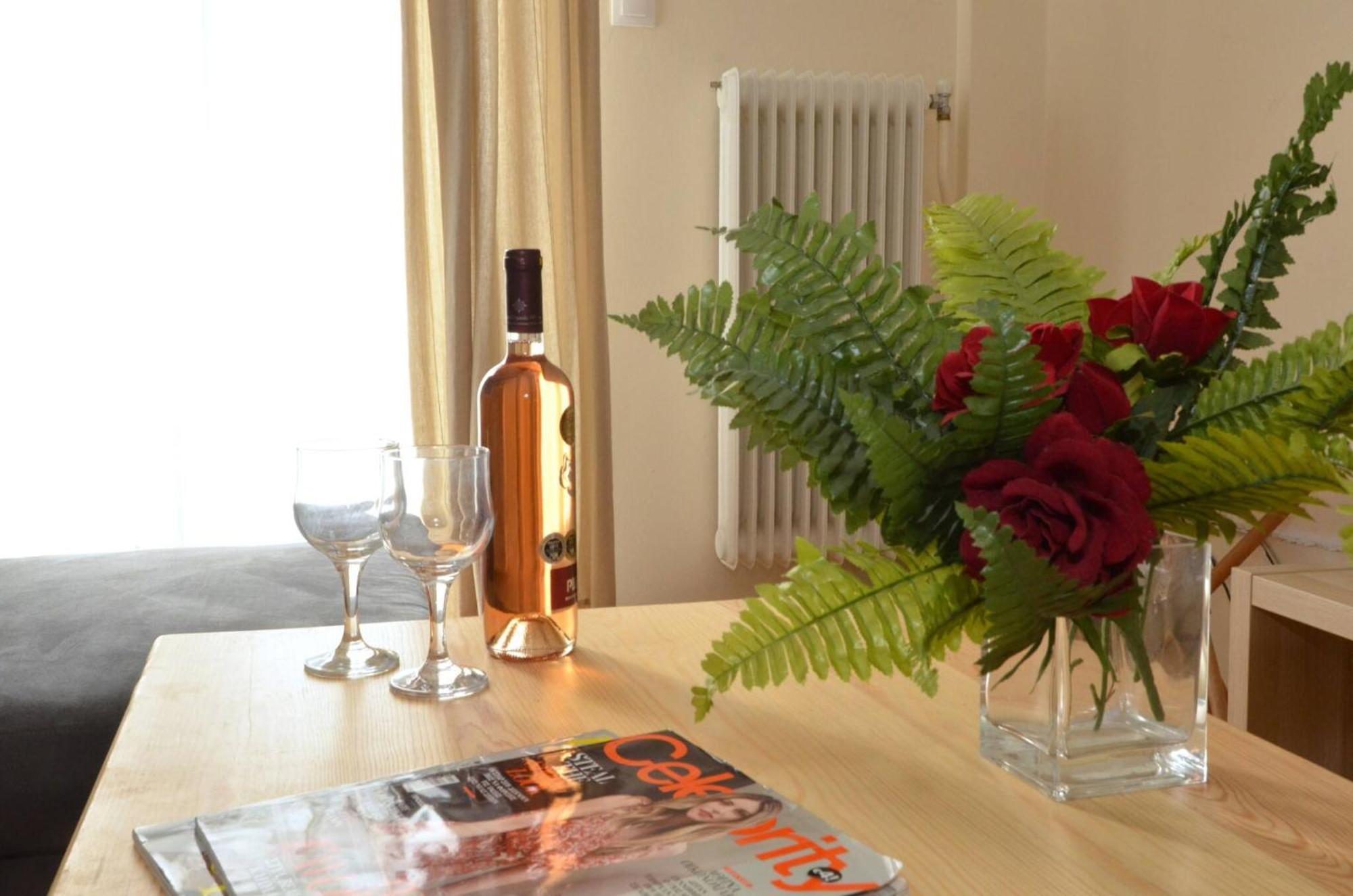 Exarchia, A Nice And Cozy Apartment Athens Ngoại thất bức ảnh